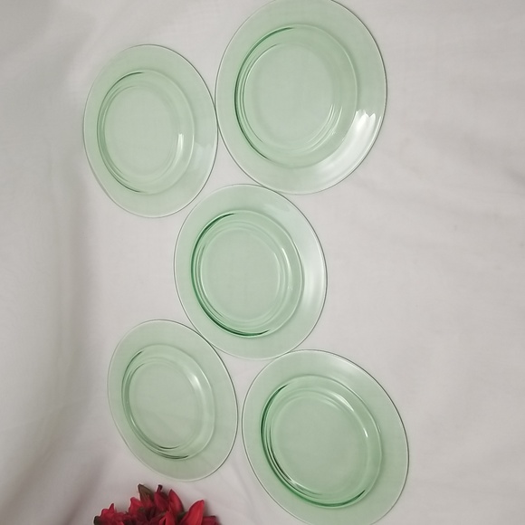 Depression Green Uranium Bread & Butter Plates - Picture 3 of 9